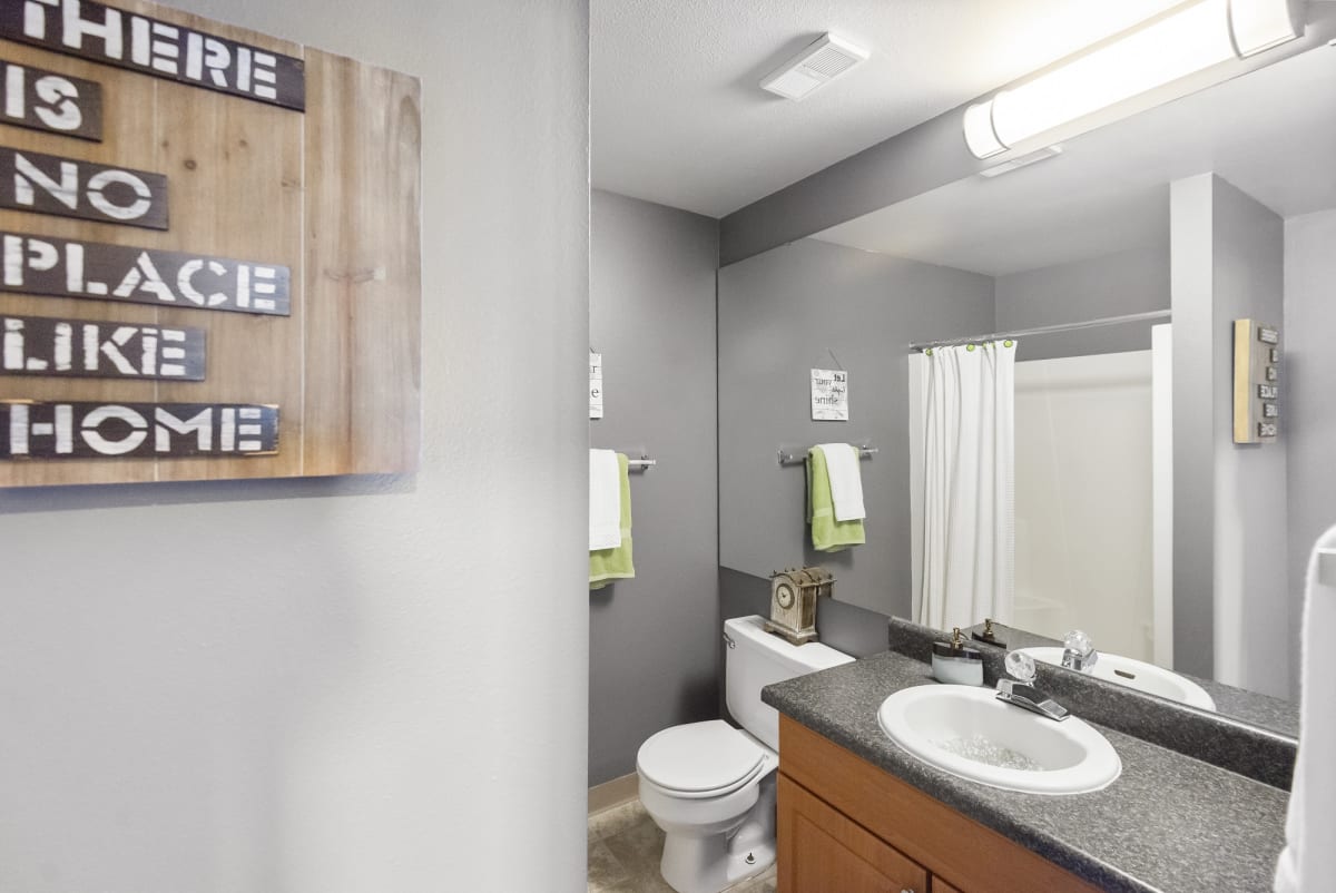 Photos and Video of Arbor Glen Apartments in East Lansing, MI